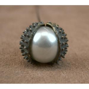 Antique Art Nouveau Chestnut Hatpin In Bug