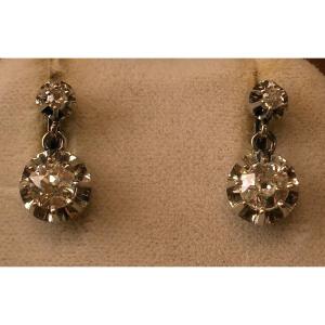 Paire de boucles d'oreilles, dormeuses anciennes or gris 18K et Platine  diamants 1,1 Carat