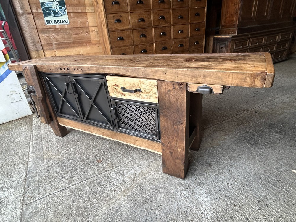 Modified Carpentry Workbench -photo-8