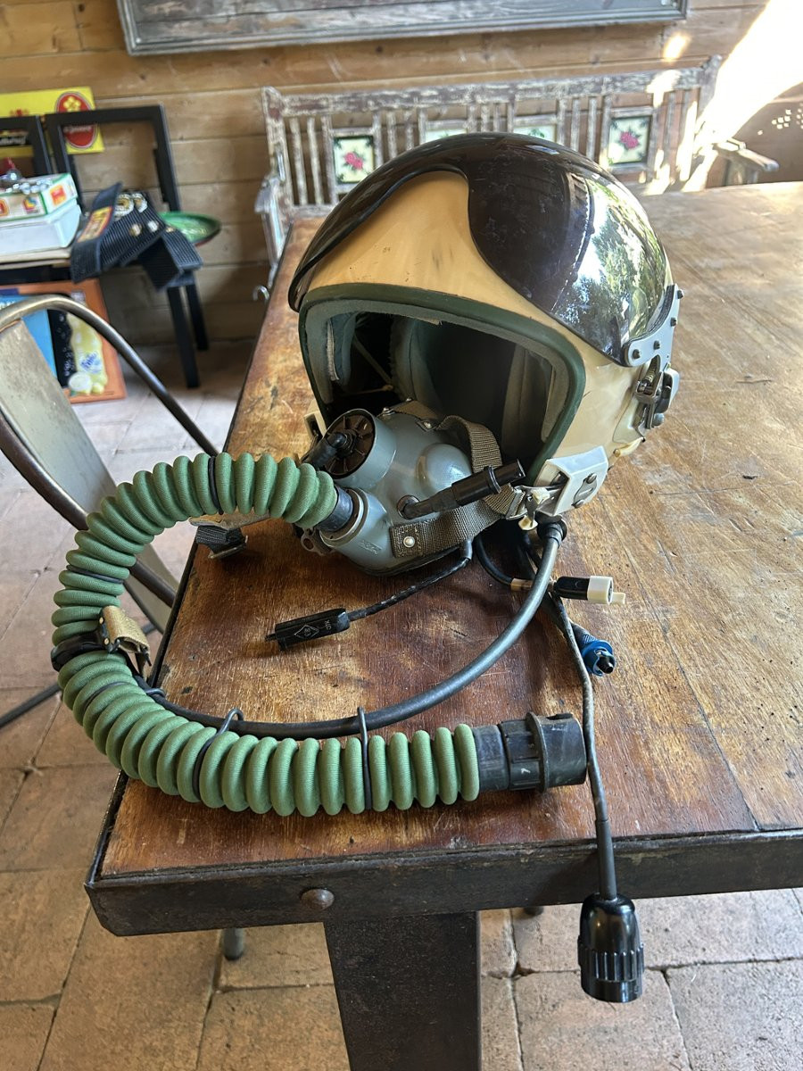 Russian Fighter Pilot Helmet 1960-photo-2