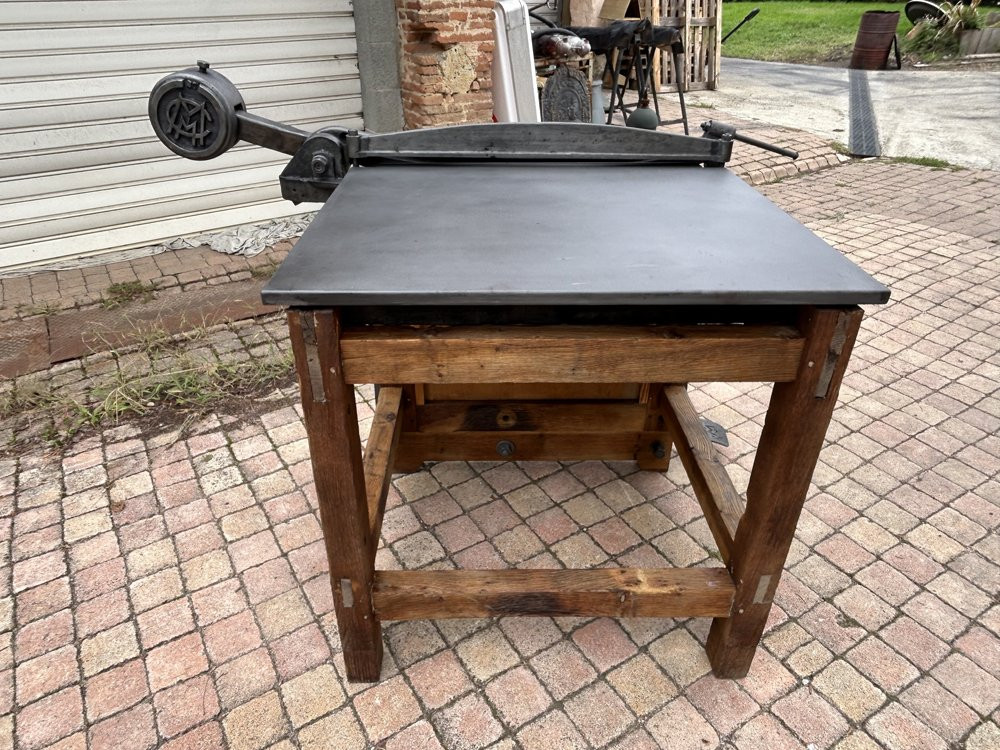 1900s Printing Guillotine -photo-4