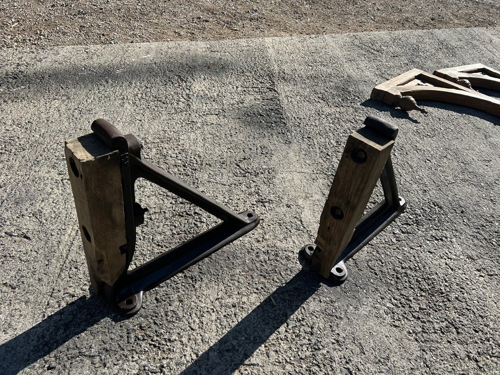 Paire d'équerre/Corbeau en Fonte 1900-photo-3