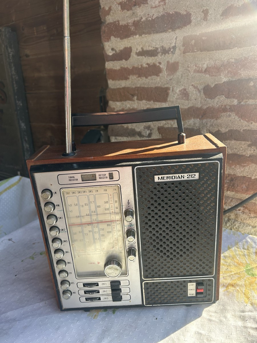 Poste vintage Meridian 212 -photo-3