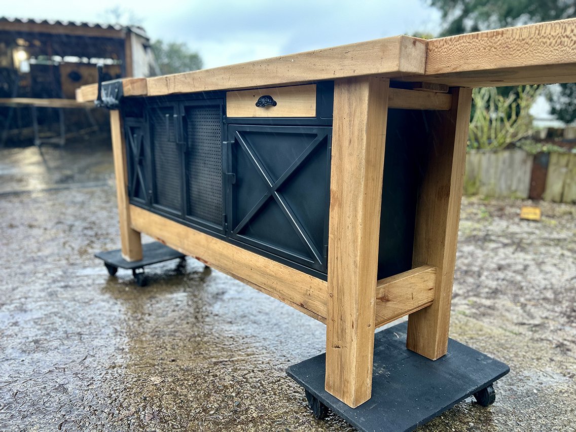 Large Modified Workbench With 4 Doors-photo-1