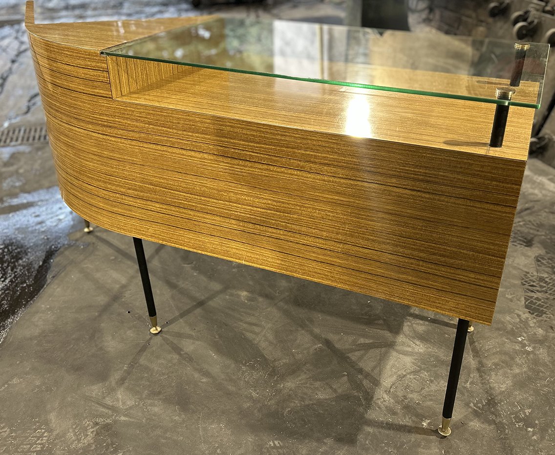 Bureau d'angle DLG Jacques Hitier 1960-photo-1