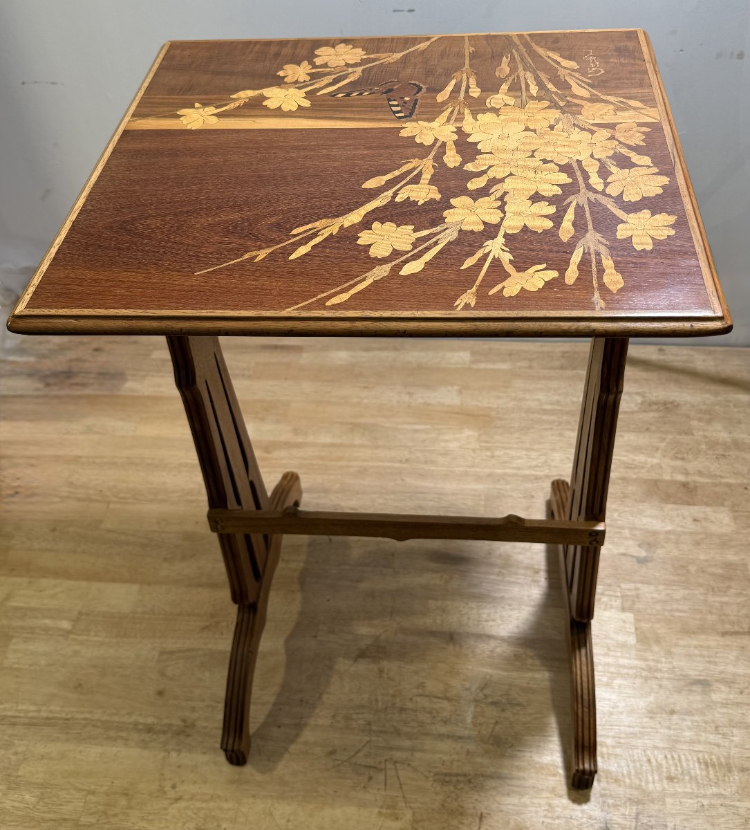 Réunion de deux tables Ateliers Gallé datant des années 30-photo-7