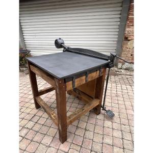 1900s Printing Guillotine 