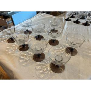 Lot de 9 coupes à champagne ART DECO