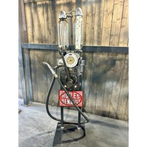 Satam 1930 Bijaugeur Gasoline Pump