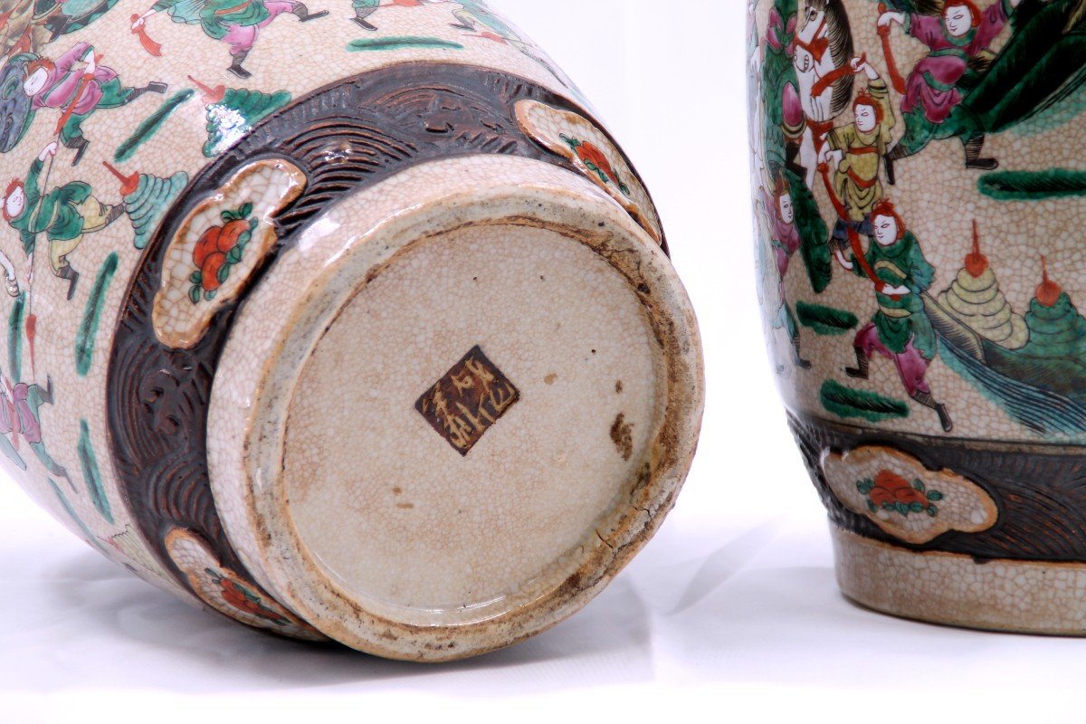 Pair Of Nanjing Porcelain Vases-photo-2