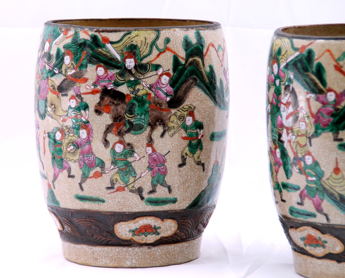 Pair Of Nanjing Porcelain Vases-photo-6