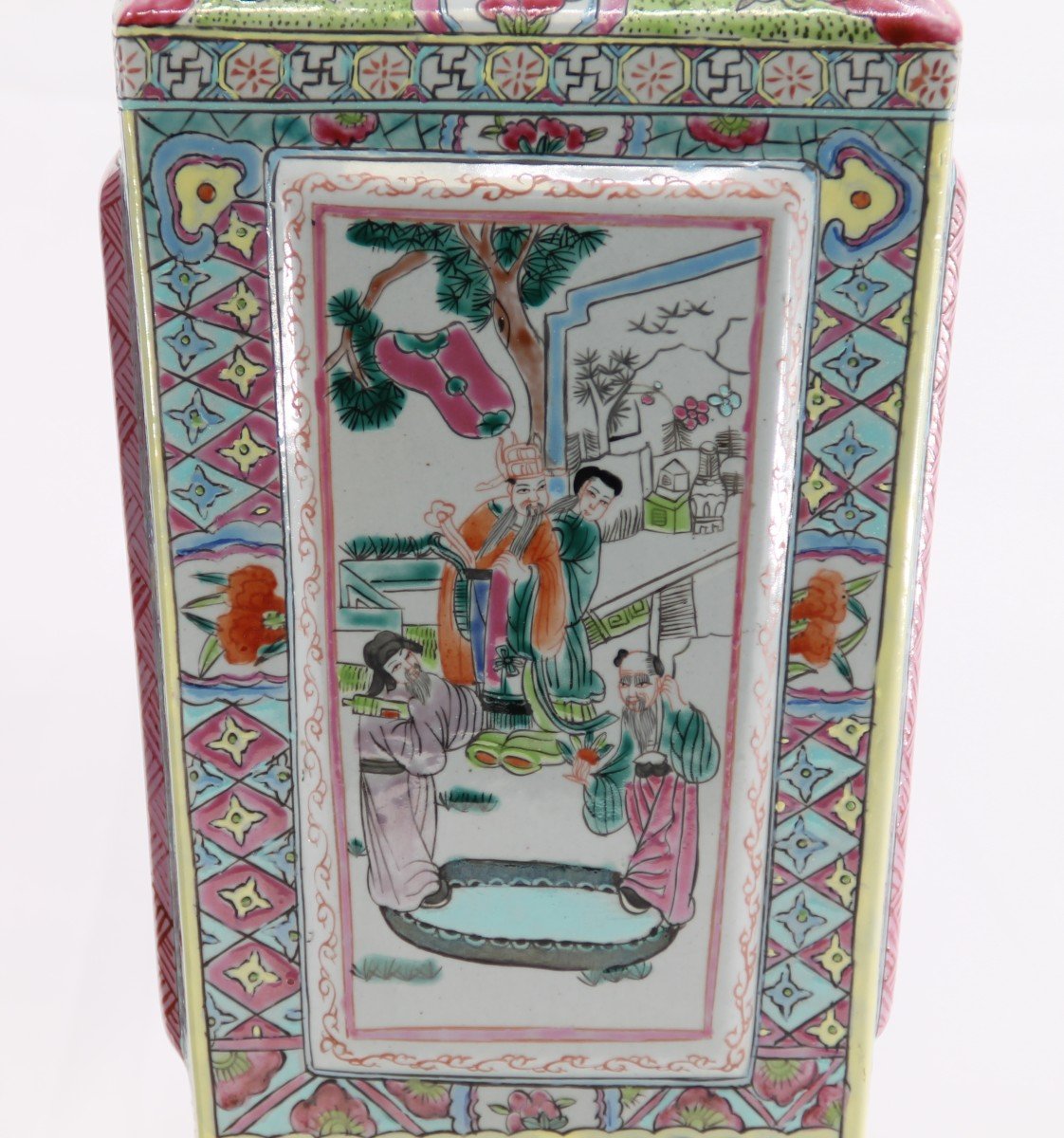 Vase En Porcelaine De Chine-photo-1