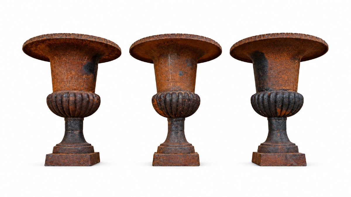 Four Large Medici Vases Made Of Cast Iron 
