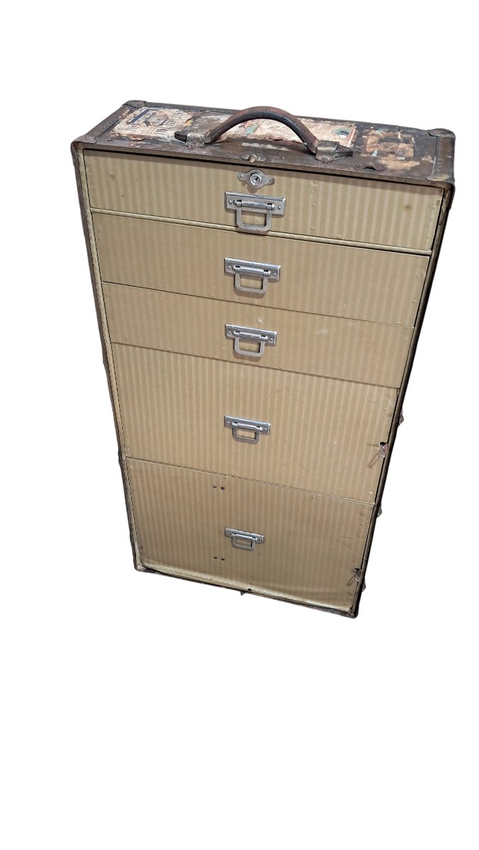 Malle armoire ancienne "The Oshkosh Trunk Company" – Années 1920 – À restaurer-photo-3