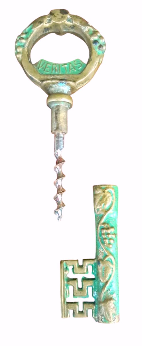 Vintage Brass Corkscrew - Old-fashioned Key Shape "in Vino Veritas" (1950s–1970s)-photo-3