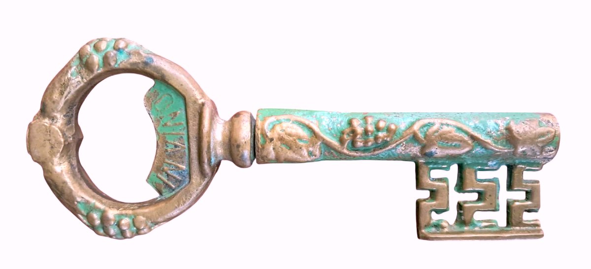 Vintage Brass Corkscrew - Old-fashioned Key Shape "in Vino Veritas" (1950s–1970s)