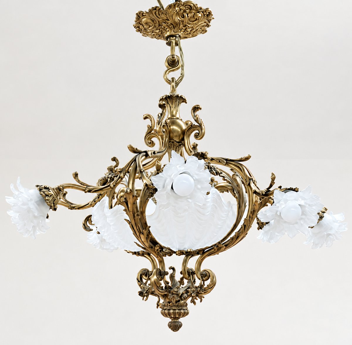 Lustre Majestueux Art Nouveau / Belle Époque en Bronze Ciselé et Verrerie Coquillage – 95 x 95 -photo-3