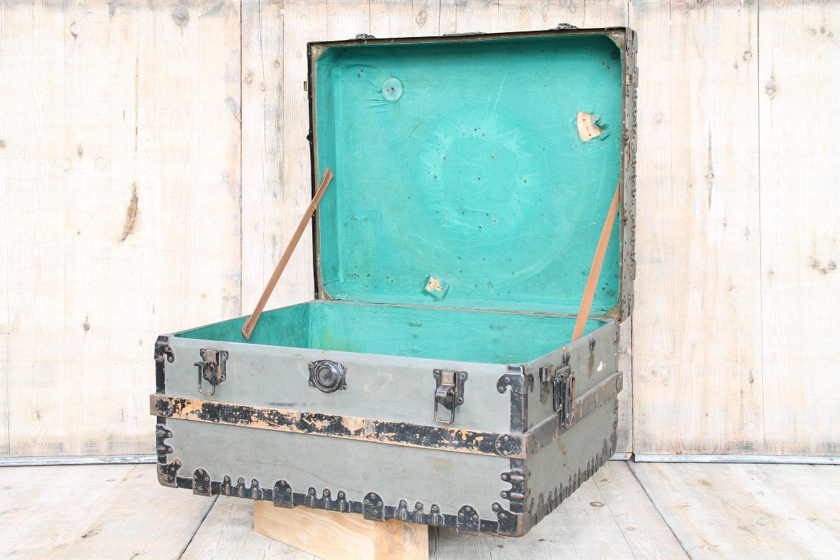 Large Us Military Trunk-photo-3