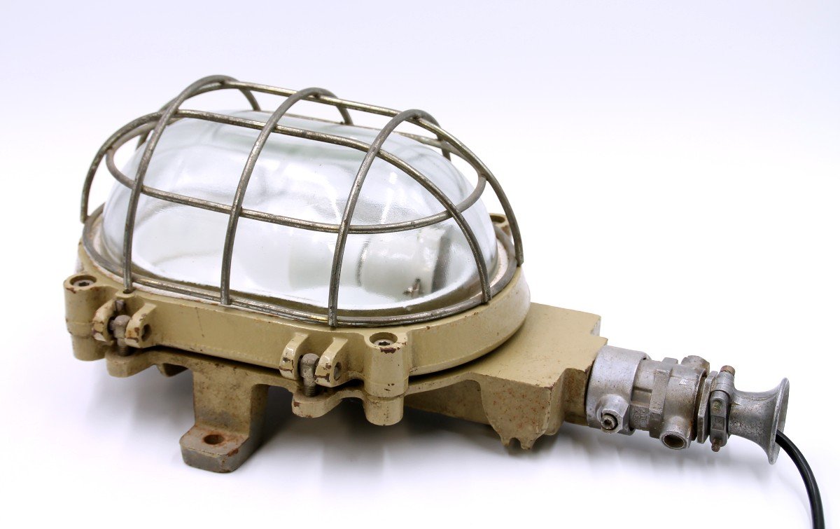 Explosion Proof Industrial Lamp