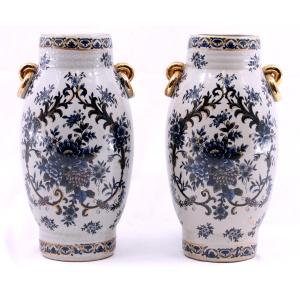 Pair Of Chinese Ceramic Pots