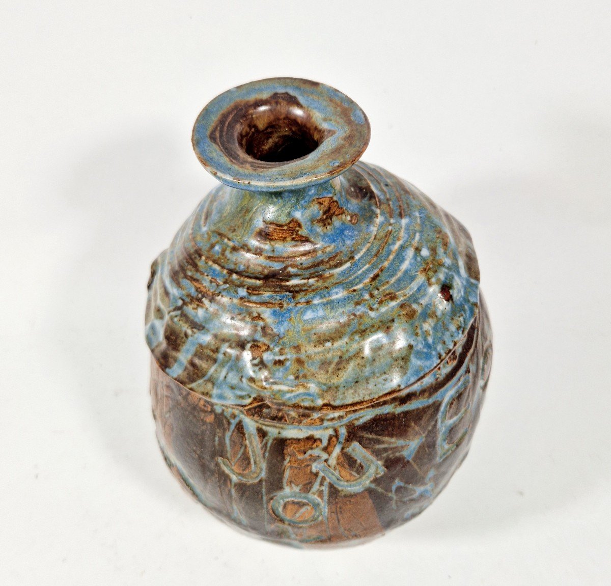 Ceramic Vase By Vicente Vigreyos -photo-4