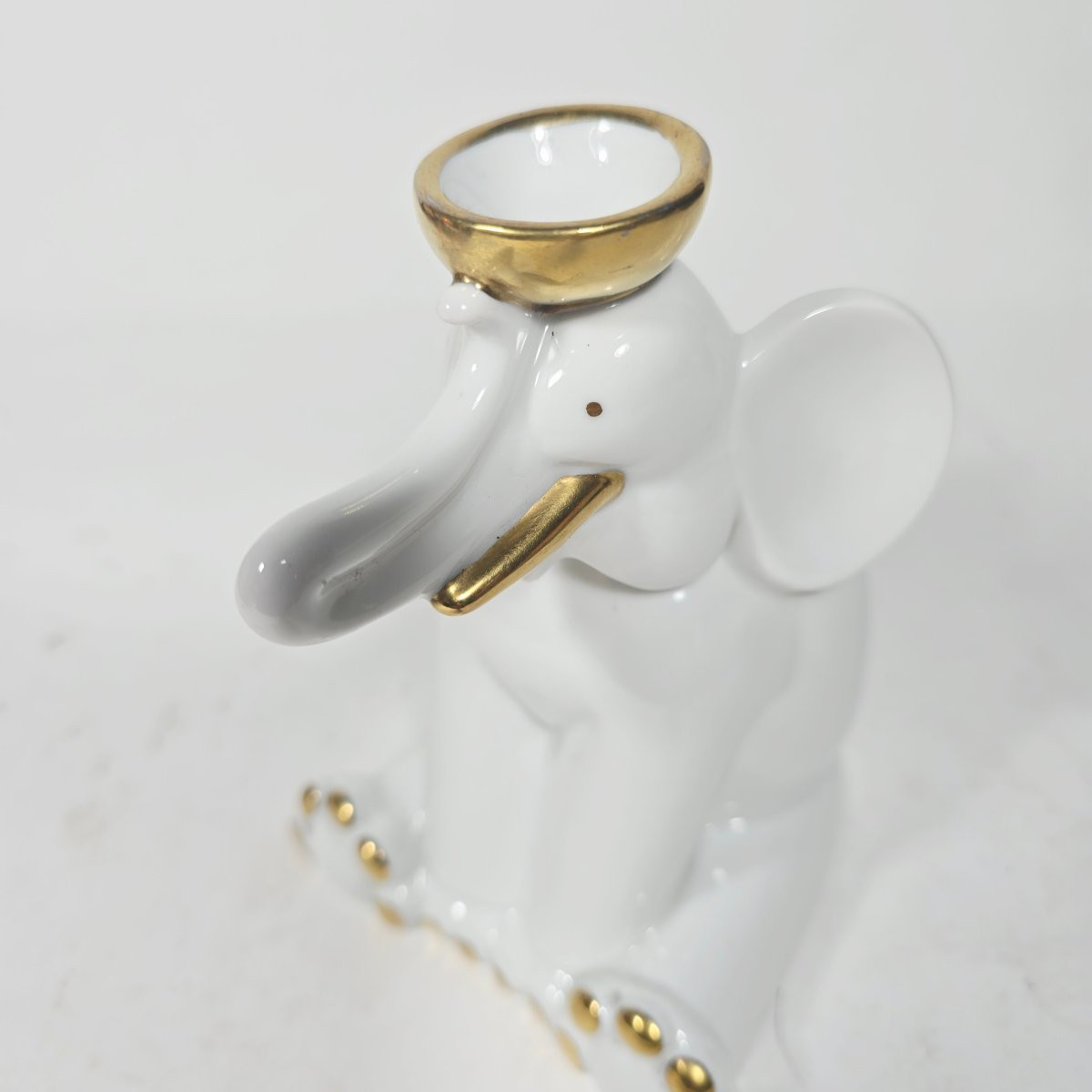 Elephant Robj -photo-1