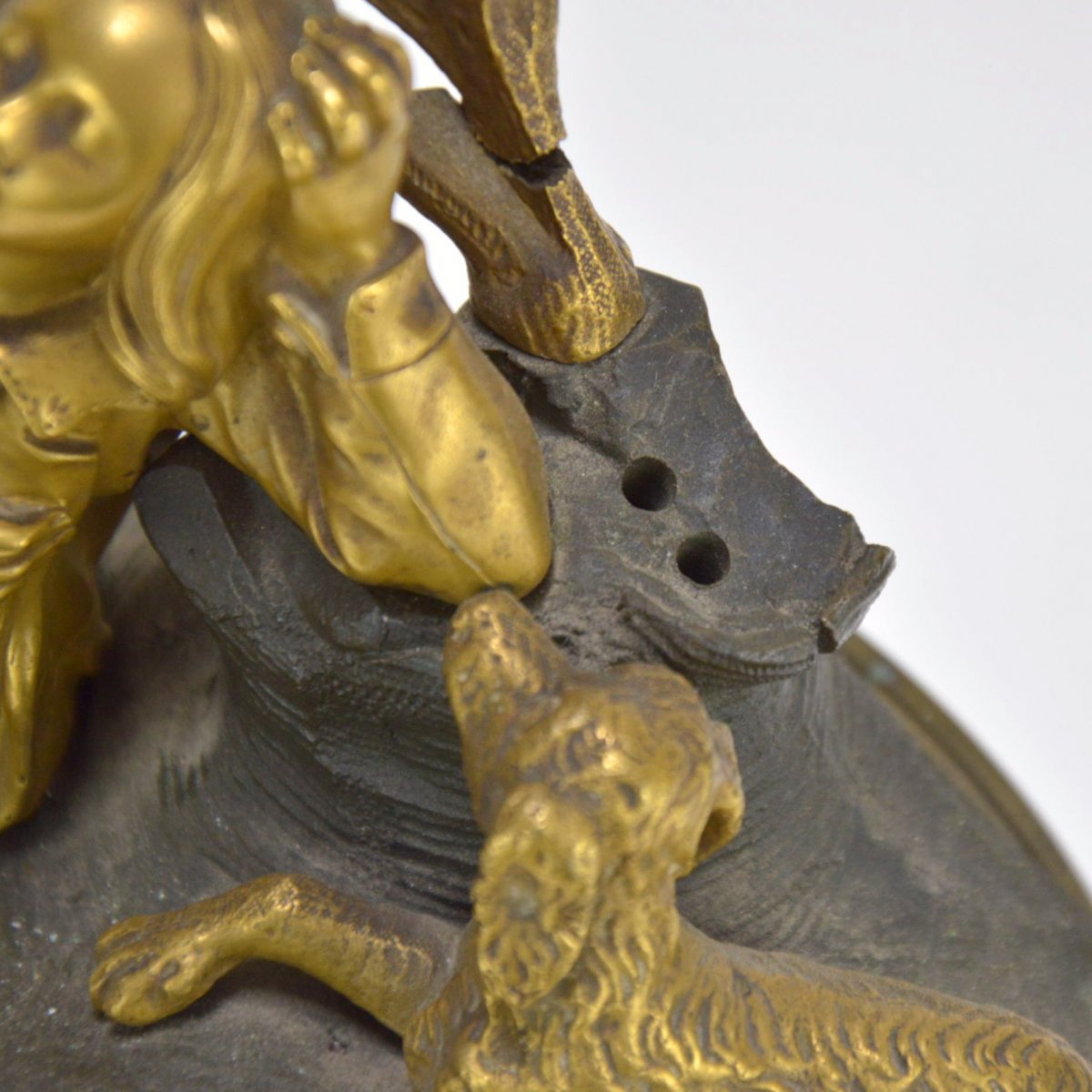 Gilt Bronze Mantel Clock With Sculpture Of A Sleeping Boy Hunter And A Dog 19th Century-photo-3