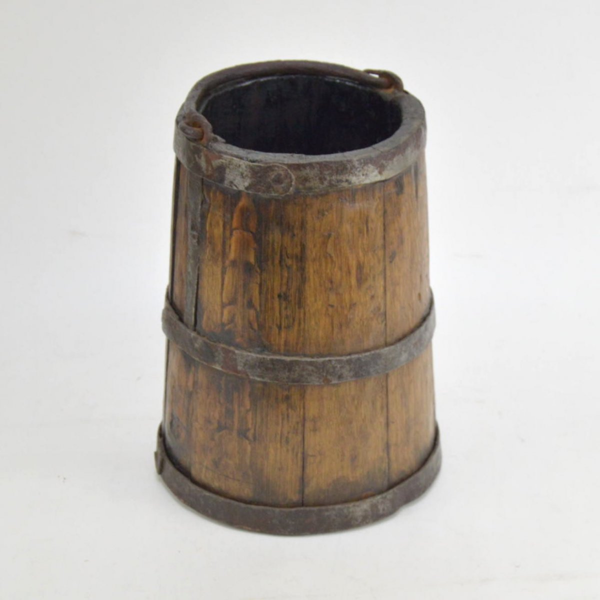 Antique Wooden Bucket With Metal Mounting 18th Century-photo-4
