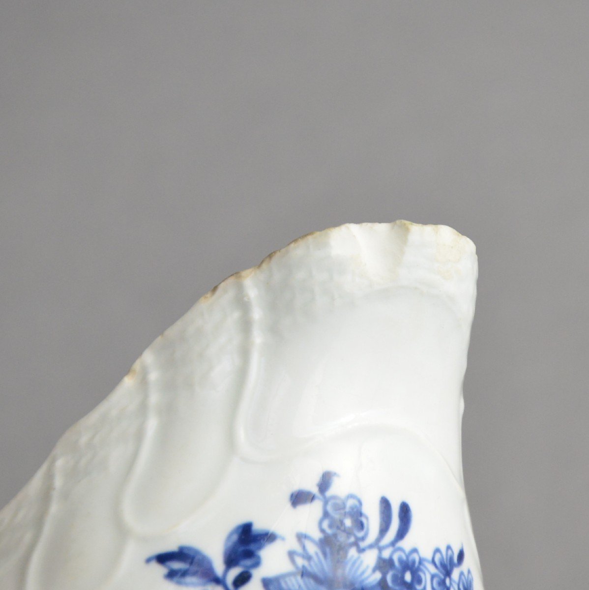 Paire De Sauciers En Porcelain Tendre Du Tournai à Décor Blanc Bleu XVIIIème-photo-3