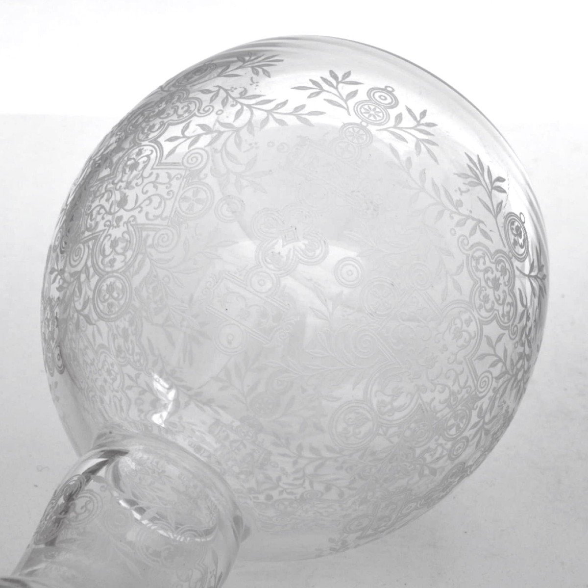 Baccarat Cut And Engraved Crystal Wine Decanter Model Rohan Gouvieux France 1940s-photo-6