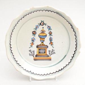 Revolutionary French Nevers Faience Plate Decorated With A Covered Vase On A Pedestal 18th Cent