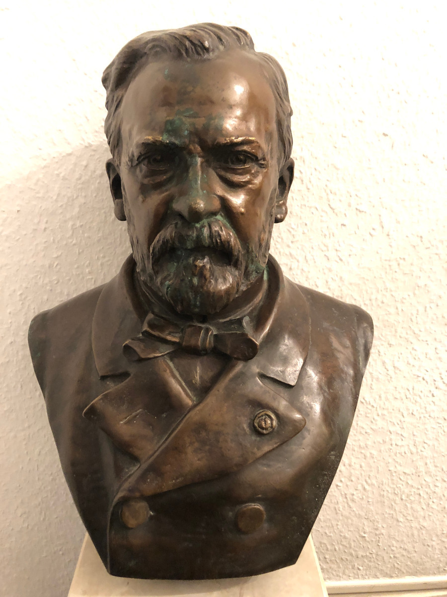 Buste en bronze de LOUIS PASTEUR, XIX siécle-photo-1