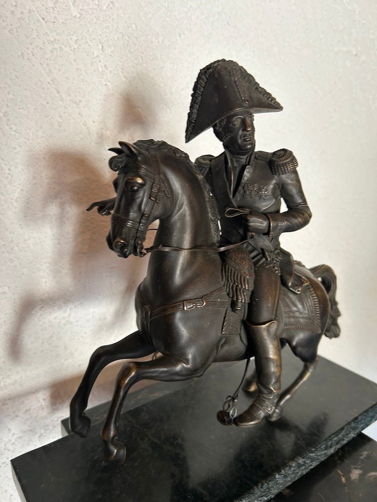 Statuette en bronze d'un général français à cheval du XIXe siècle-photo-2