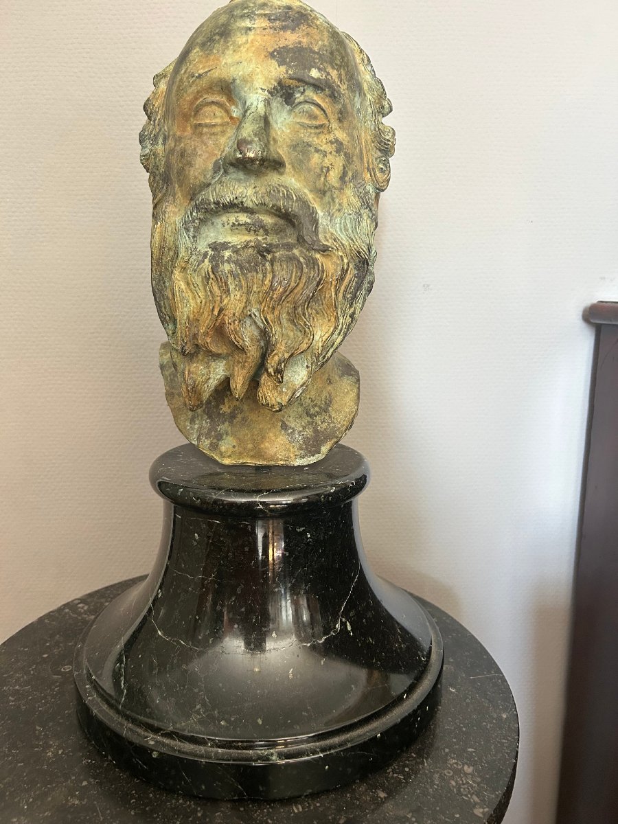 Buste en bronze représentant "Saint Pierre," XVIIe siècle