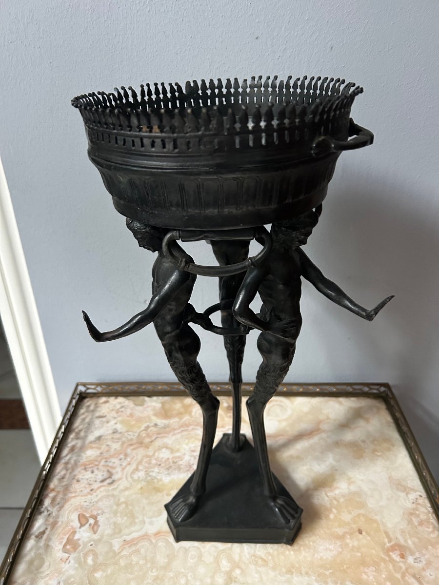 A 19th-century Athenian Bronze Tripod Planter-photo-1