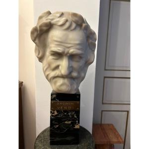 Rare buste de "GIUSEPPE VERDI" en mabre blanc, Art Deco