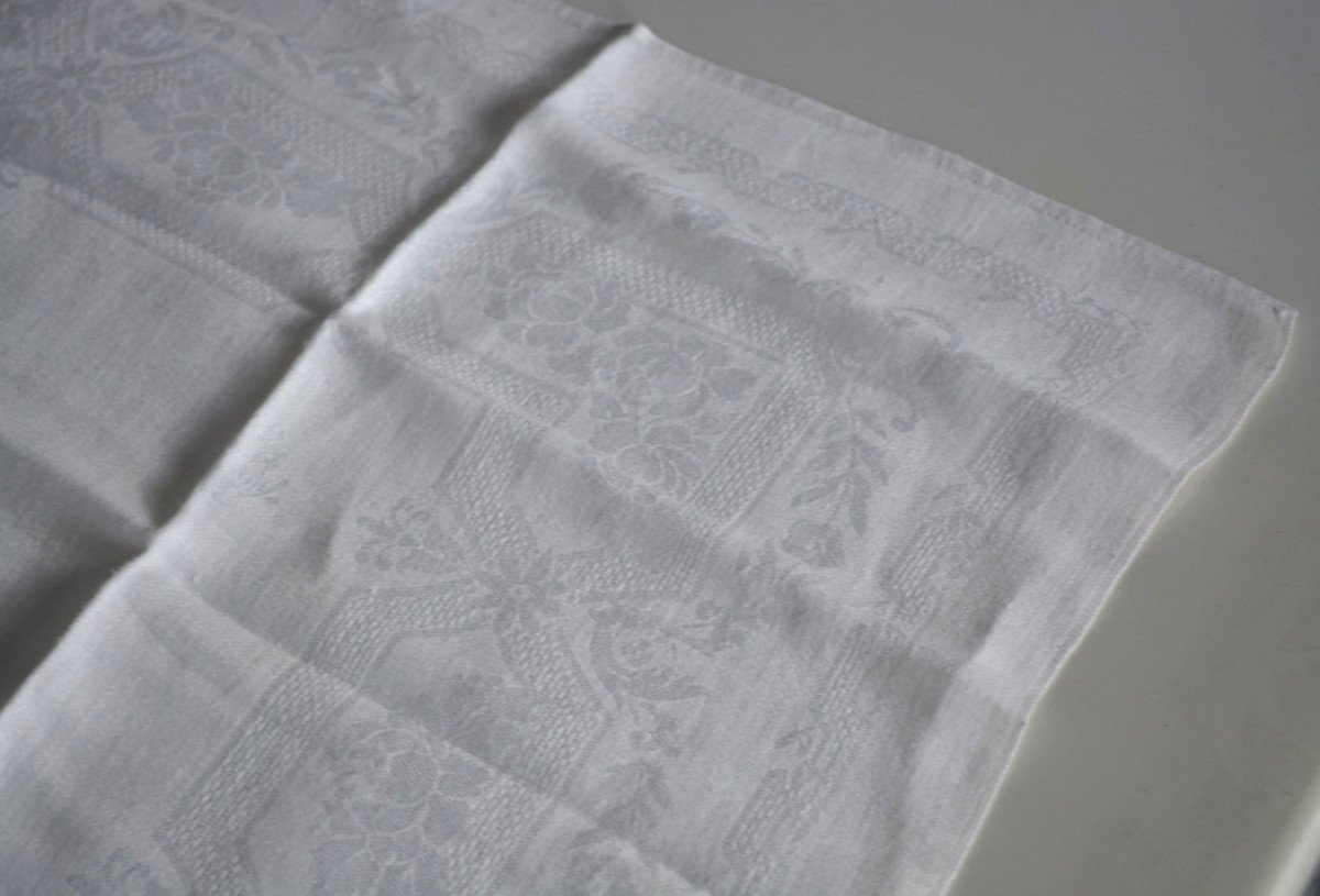 Set Of 4 Monogram Pd Towels-photo-2