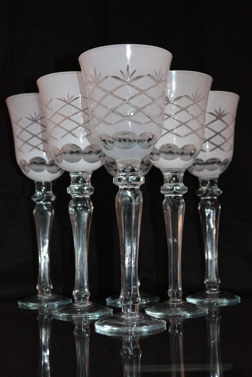Lot Of 6 Large White Glass Water Glass Size