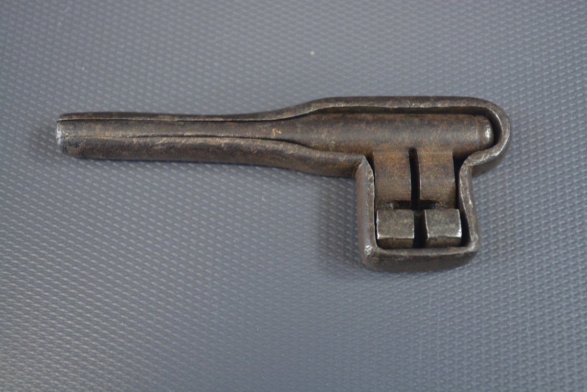 Folding Key