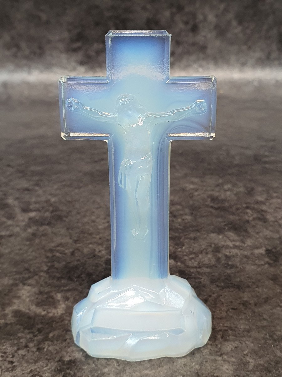 Christ On The Cross In Sabino Opalescent Glass?