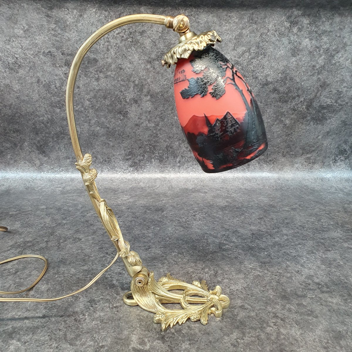 Belle Lampe Muller En Pate De Verre Décor Vogien-photo-4