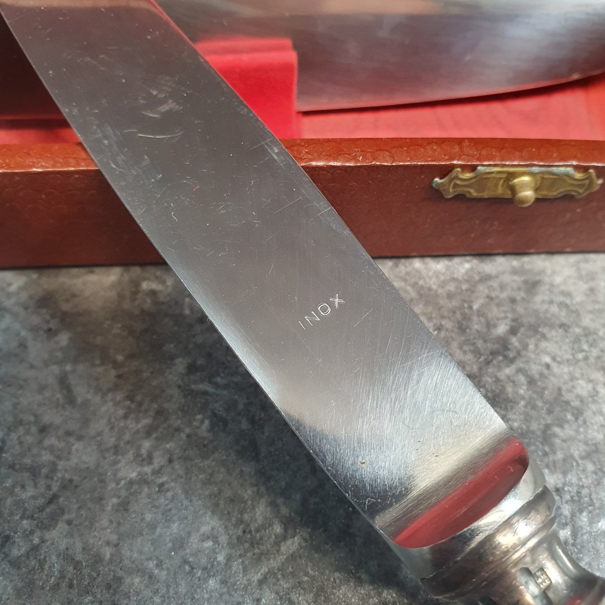Set Of 12 Silver Metal Knives-photo-2