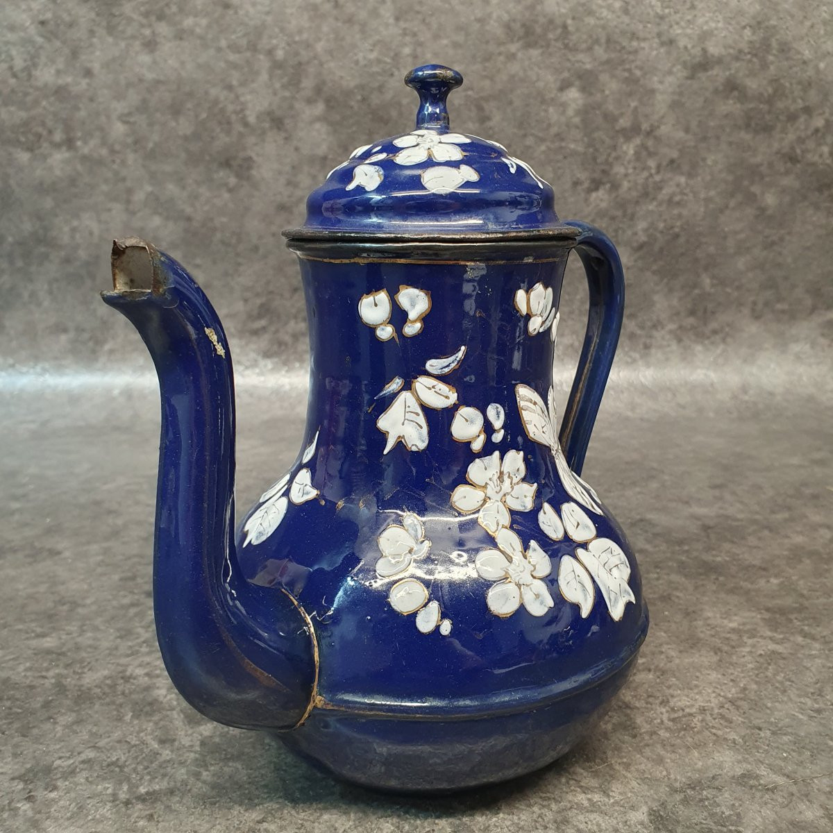 Blue Enamel Coffee Pot-photo-3
