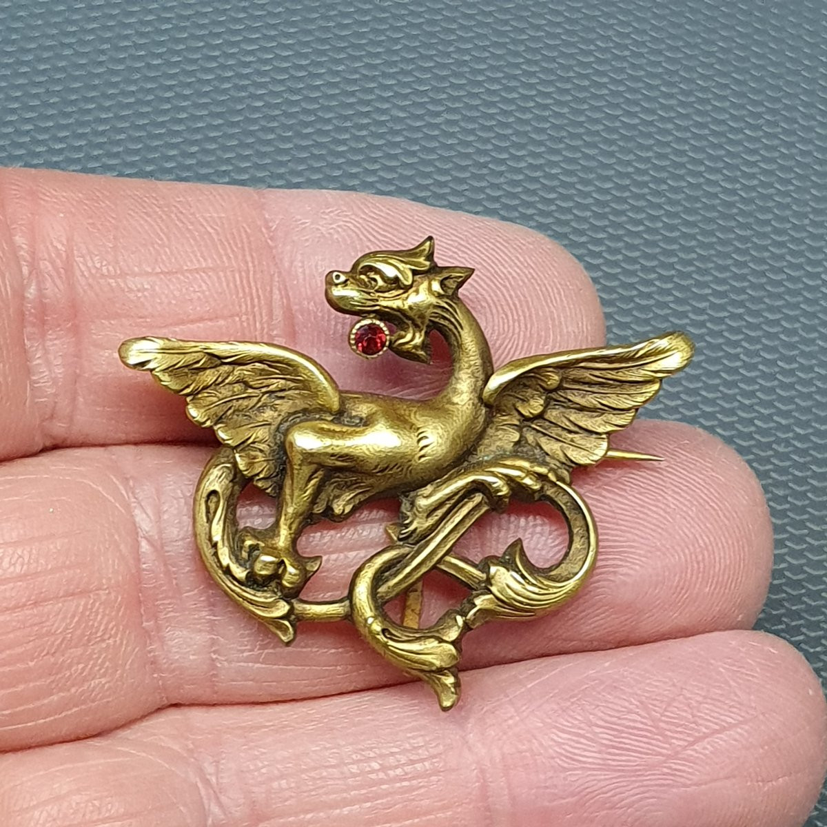 Chimera Dragon Brooch-photo-2