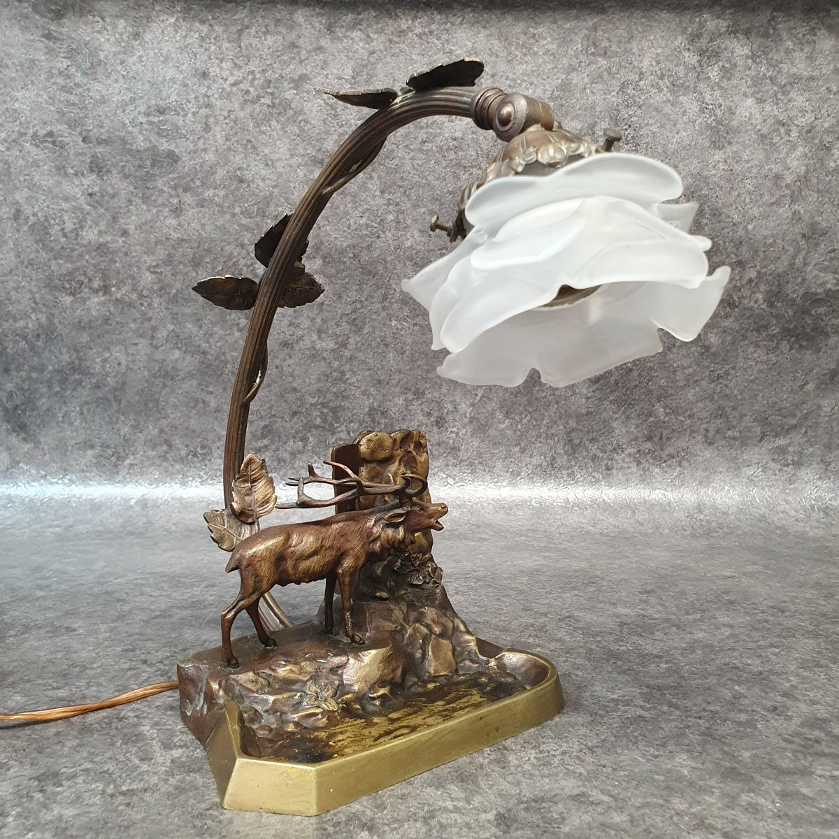 Lampe de bureau bronze pour fumeur-photo-2