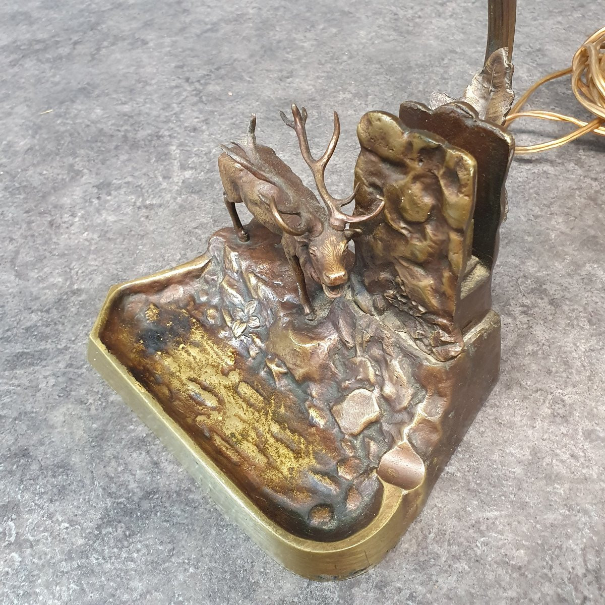 Lampe de bureau bronze pour fumeur-photo-6