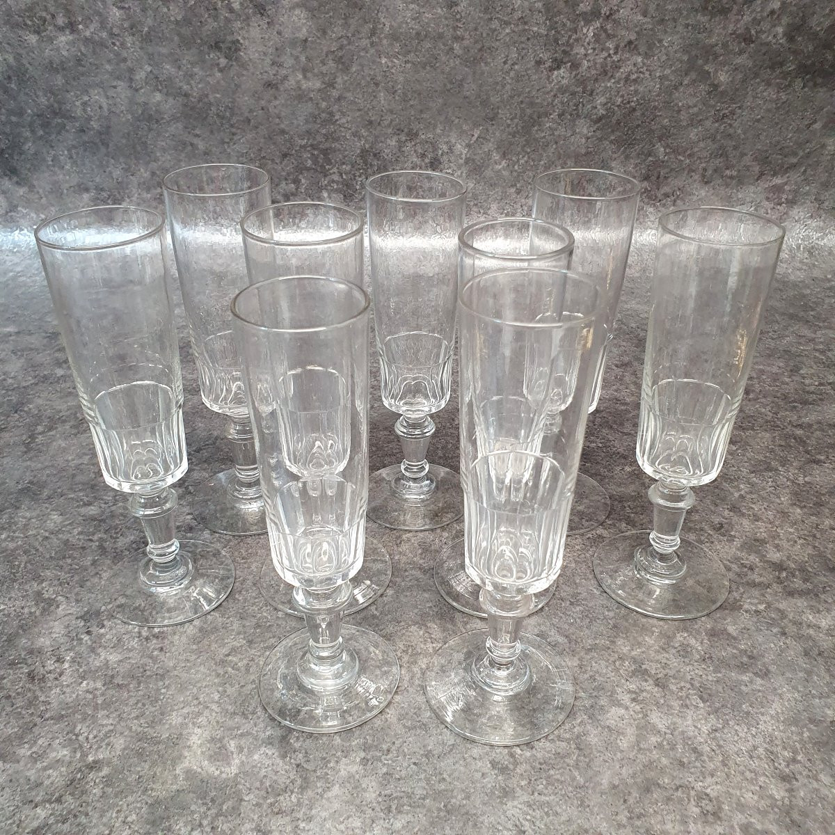 9 Champagne Flutes-photo-2