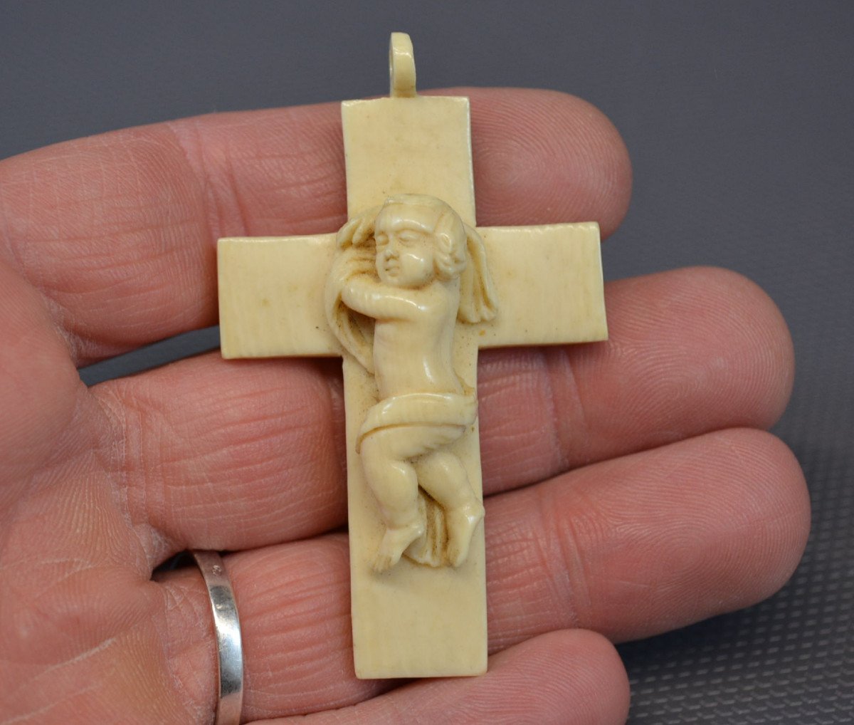 Pendentif Enfant Jesus Sur La Croix XIX Eme-photo-4