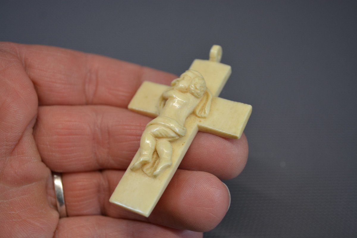 Pendentif Enfant Jesus Sur La Croix XIX Eme-photo-6