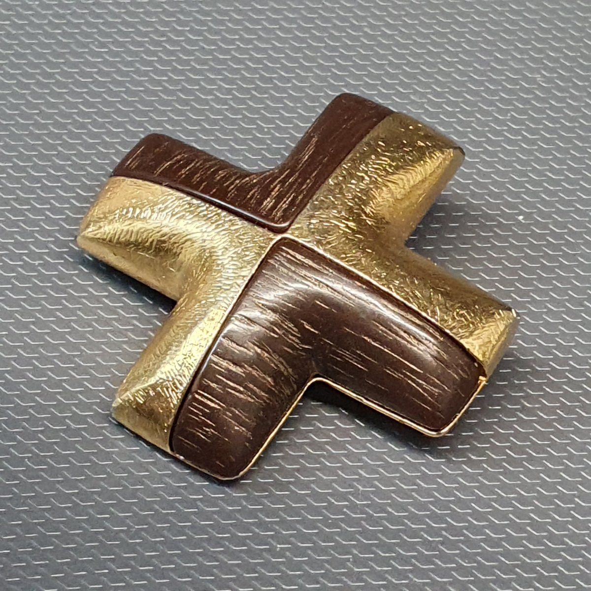 YSL - Broche Yves Saint Laurent-photo-3